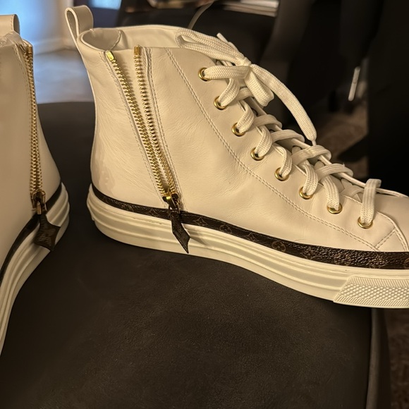 Louis Vuitton Stellar Sneaker Boot - Picture 3 of 4
